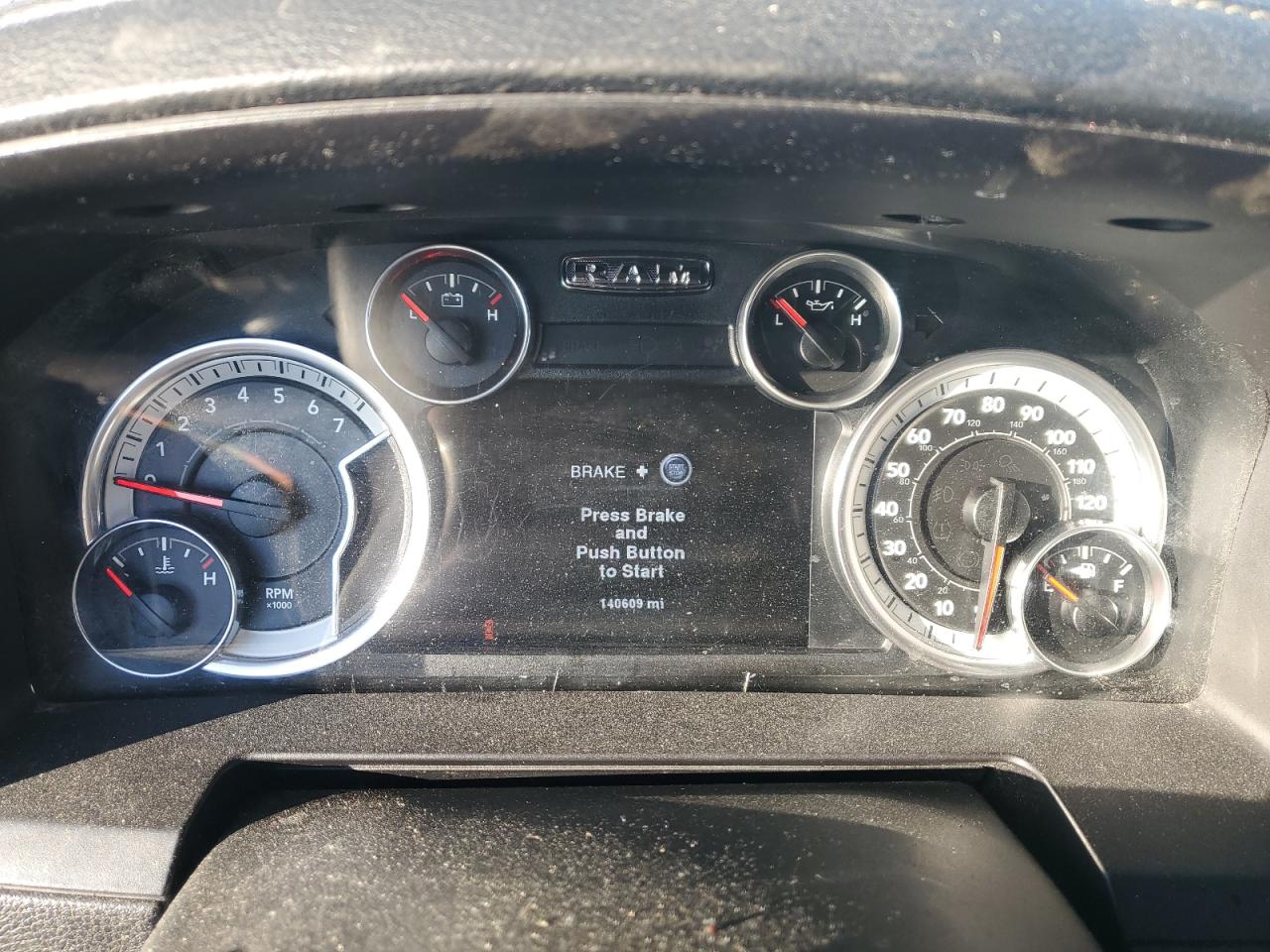 2014 RAM 1500 - Image 9