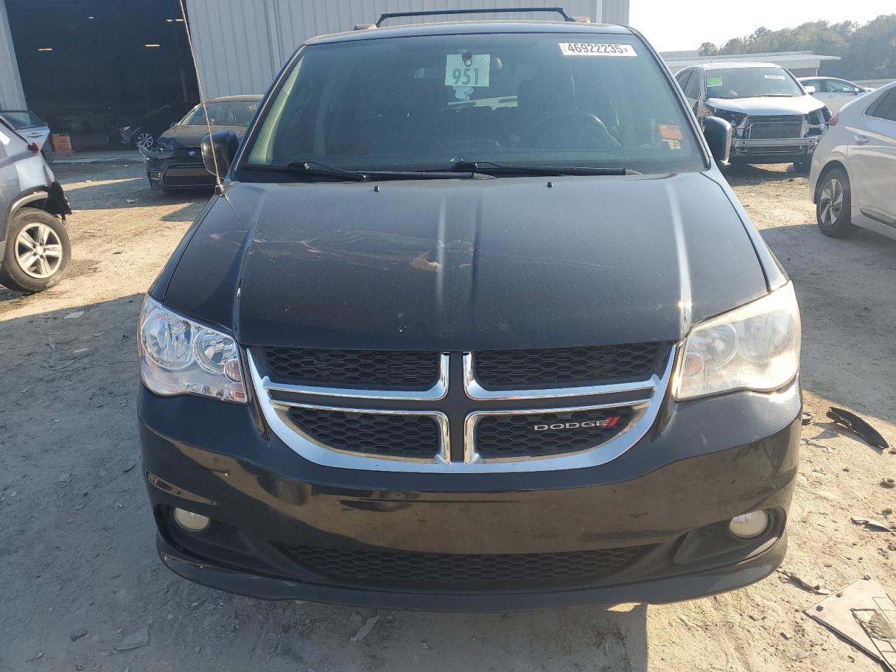 2015 Dodge Caravan - Image 5