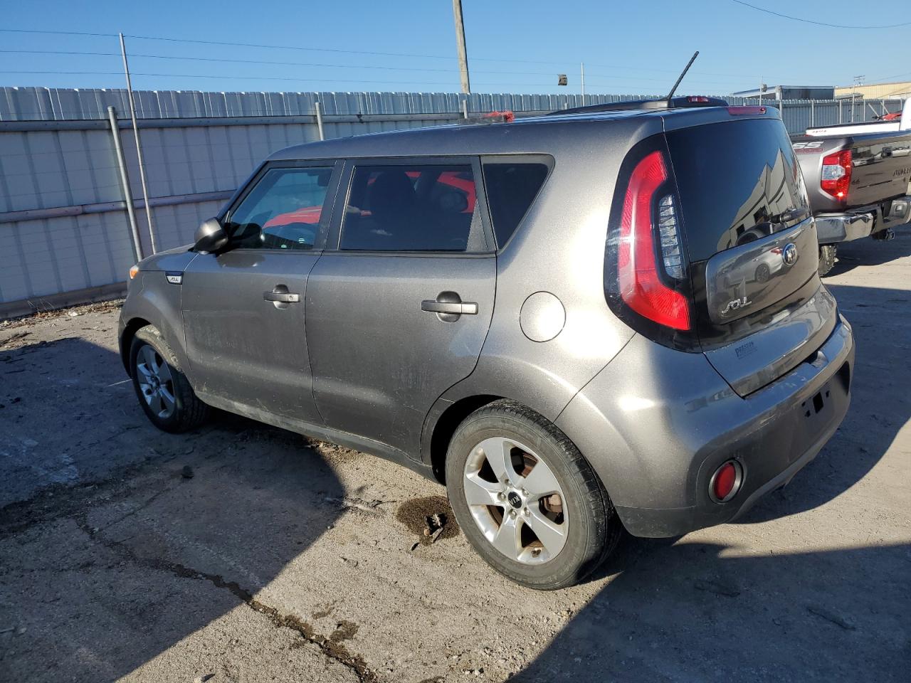 2018 Kia Soul - Image 2