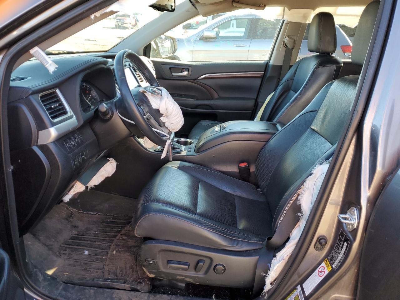 2015 Toyota Highlander - Image 7
