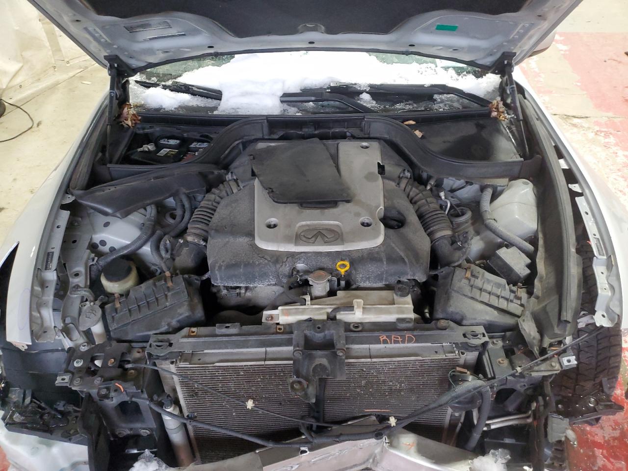 2015 Infiniti Q40 - Image 11