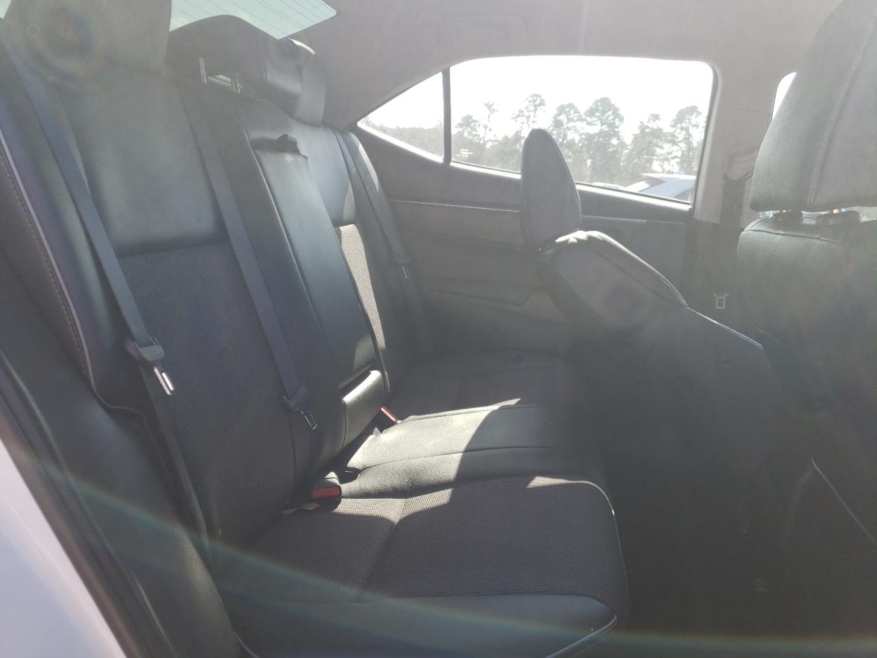 2016 Toyota Corolla - Image 10