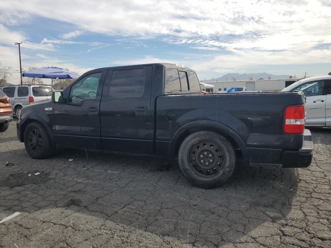 2004 Ford F-150 - Image 2