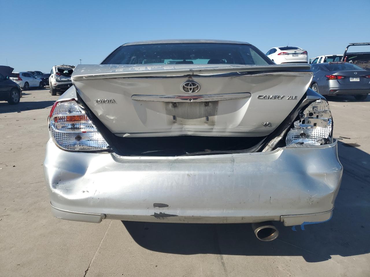 2004 Toyota Camry - Image 6