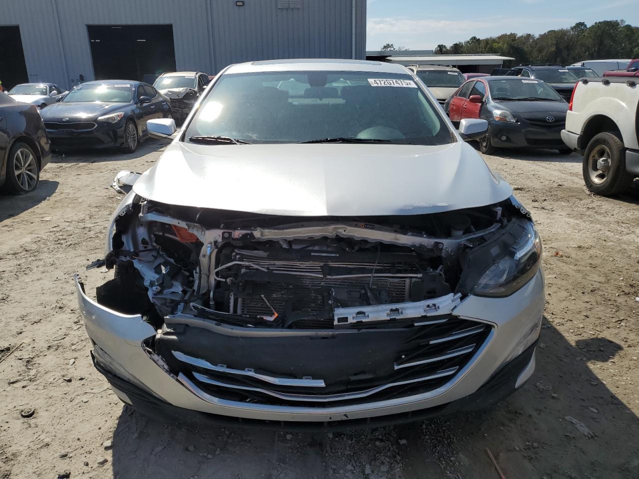 2019 Chevrolet Malibu - Image 5