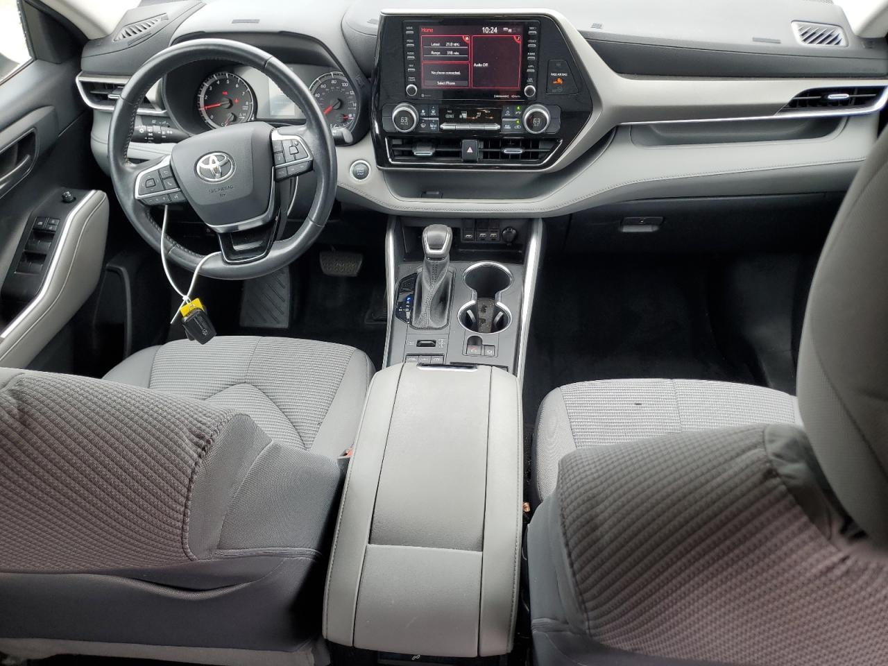 2021 Toyota Highlander - Image 8