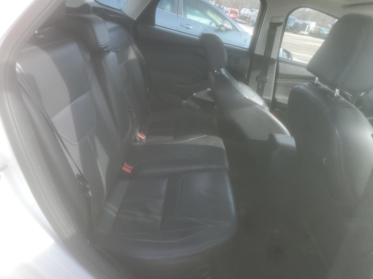 2018 Ford Focus - Image 11