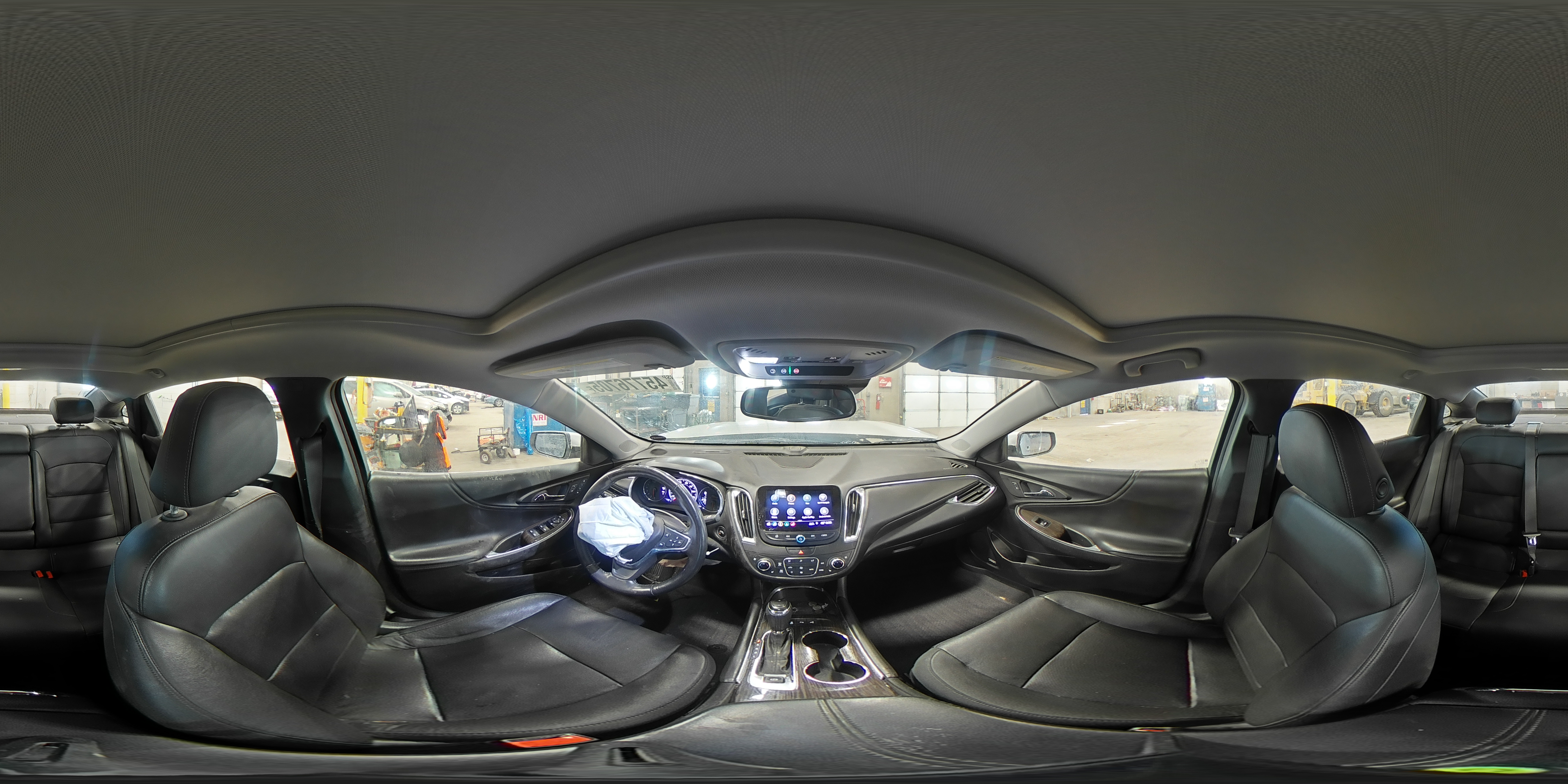 2019 Chevrolet Malibu - Image 12