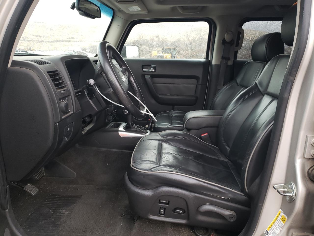 2006 Hummer H3 - Image 7