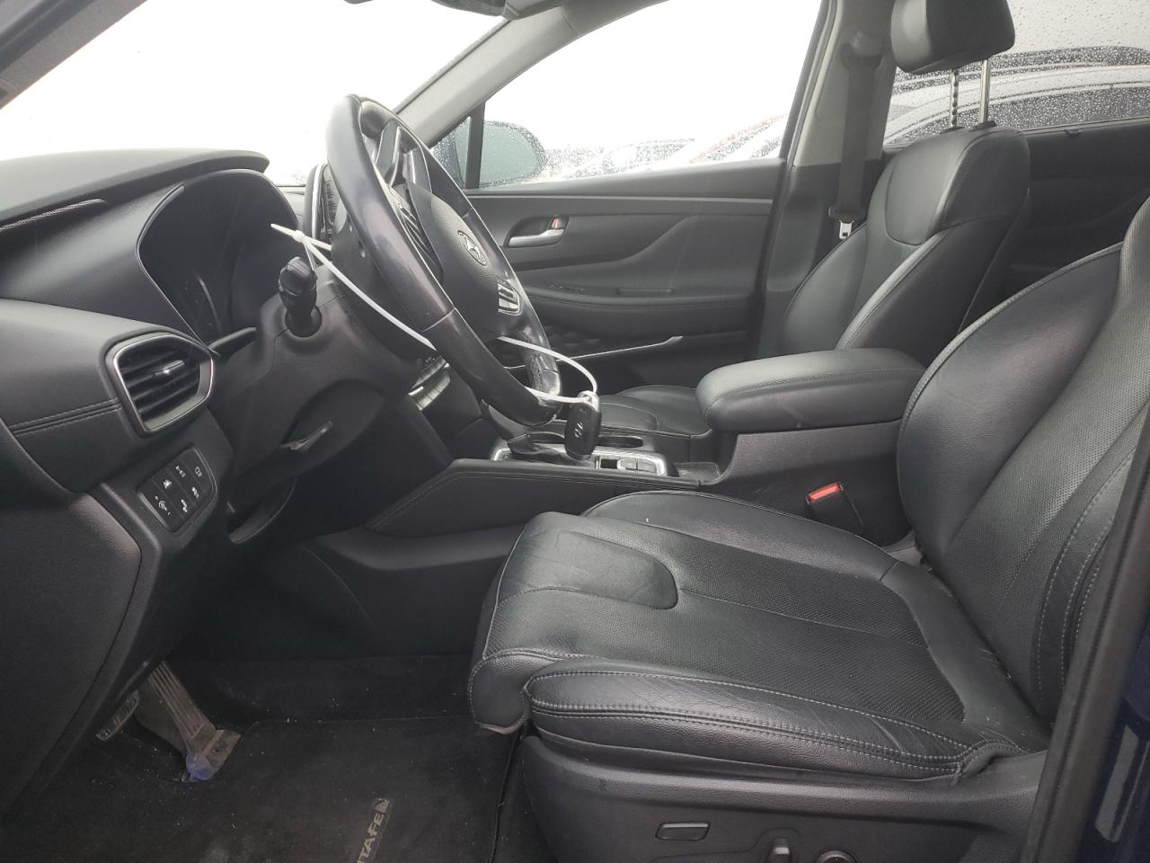 2019 Hyundai Santa Fe - Image 7