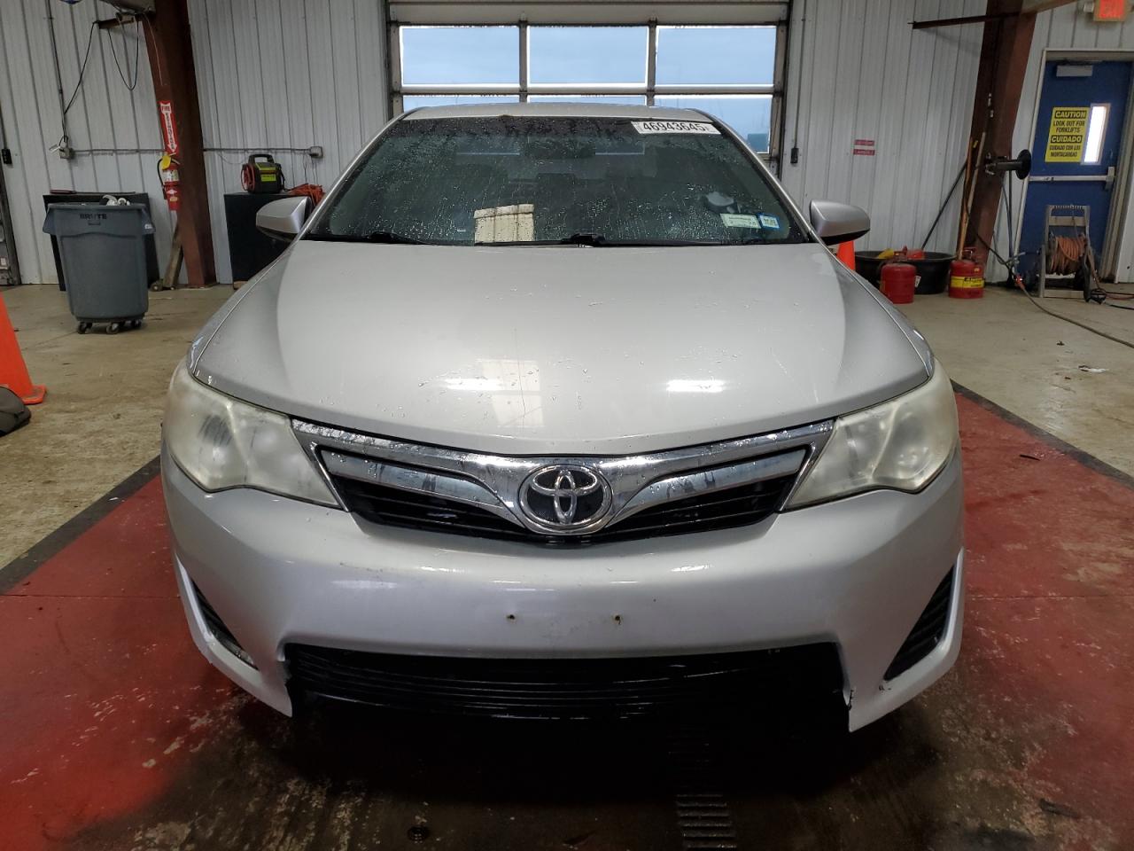 2012 Toyota Camry - Image 5