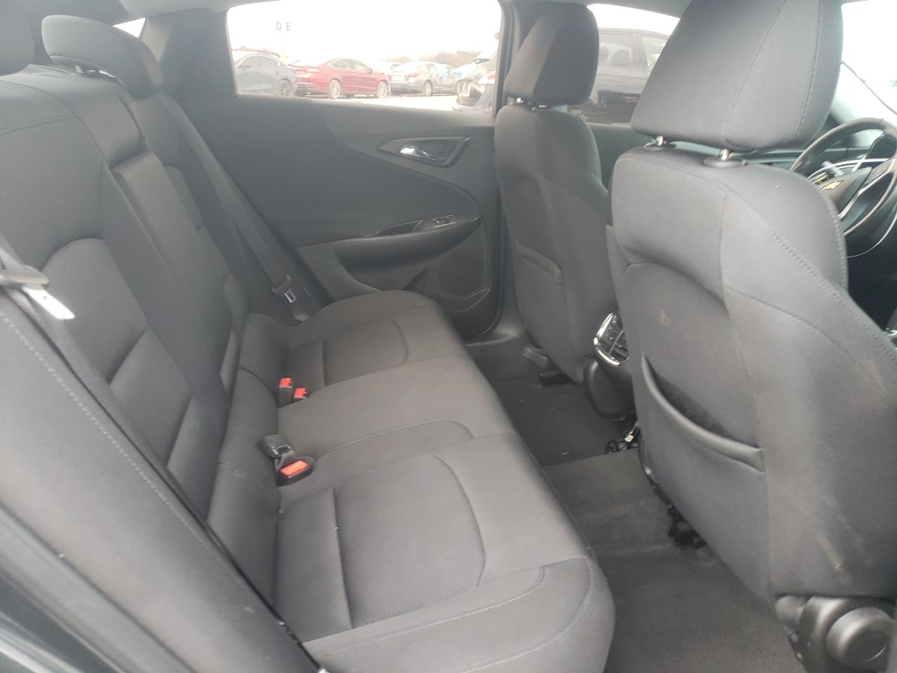 2018 Chevrolet Malibu - Image 10
