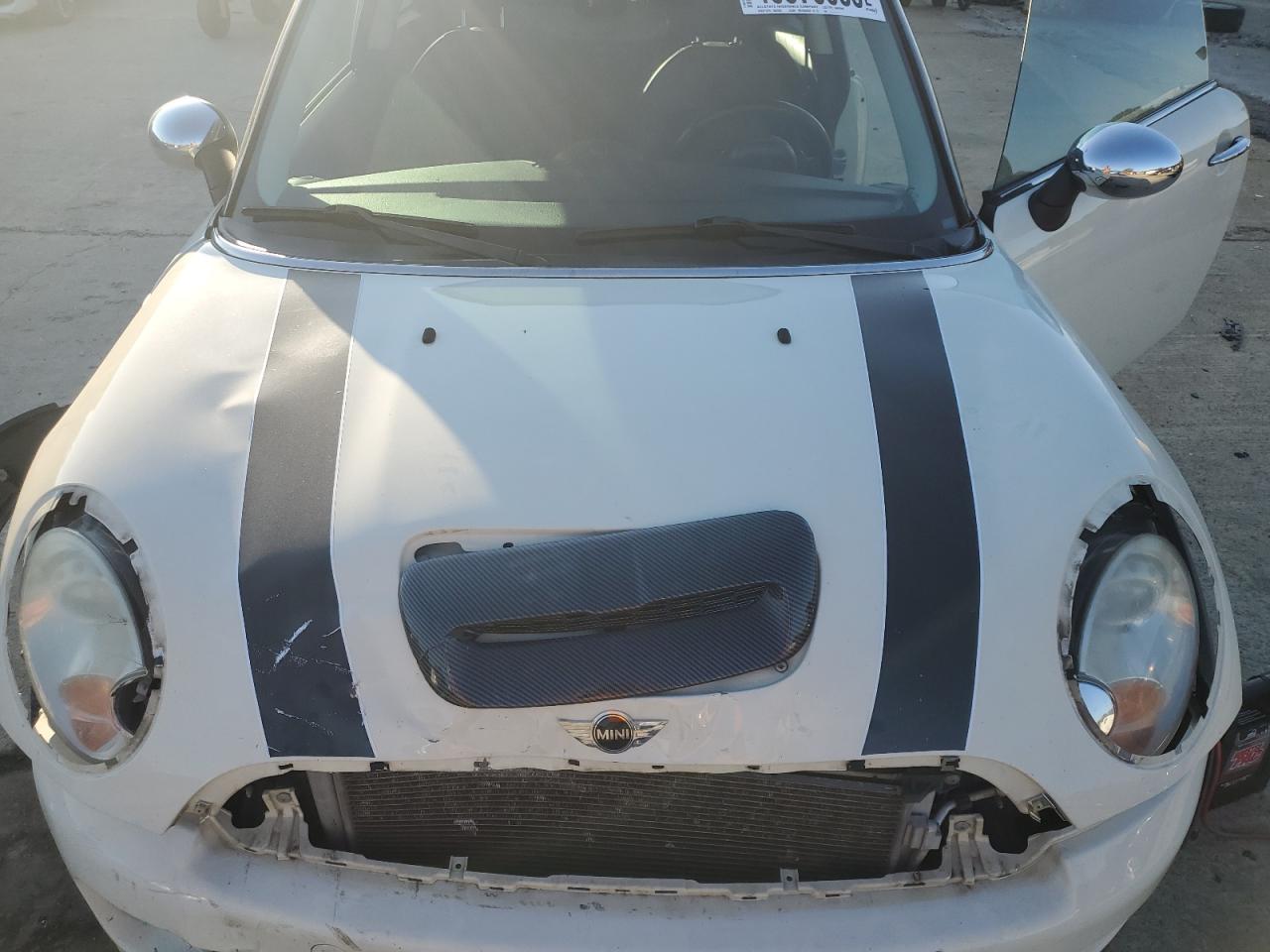 2011 Mini Cooper S VIN: WMWSV3C51BTY11811 Lot: 46376655