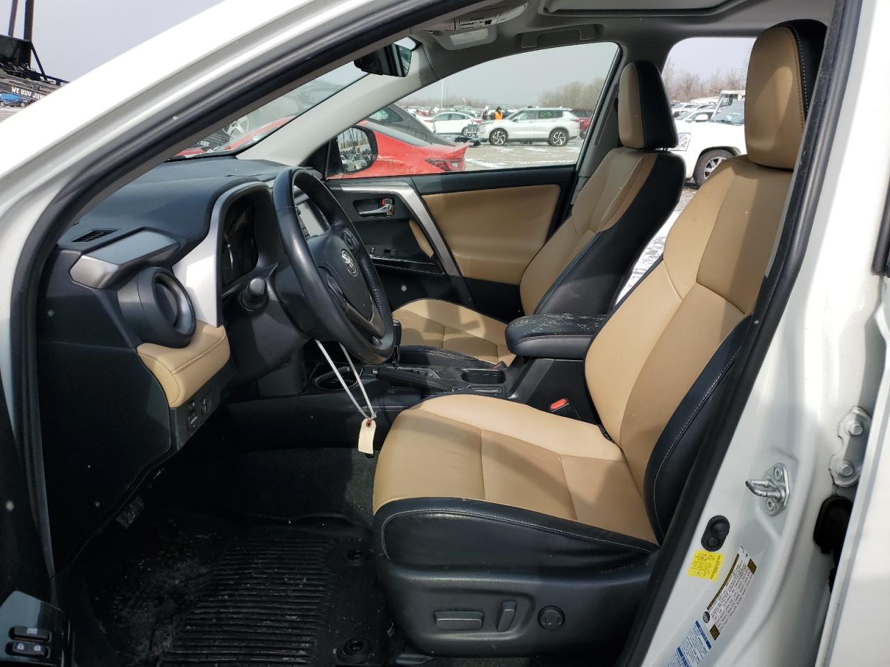 2018 Toyota RAV 4 - Image 7