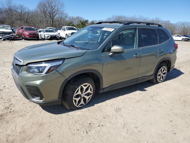  SUBARU FORESTER 2021 Зелений