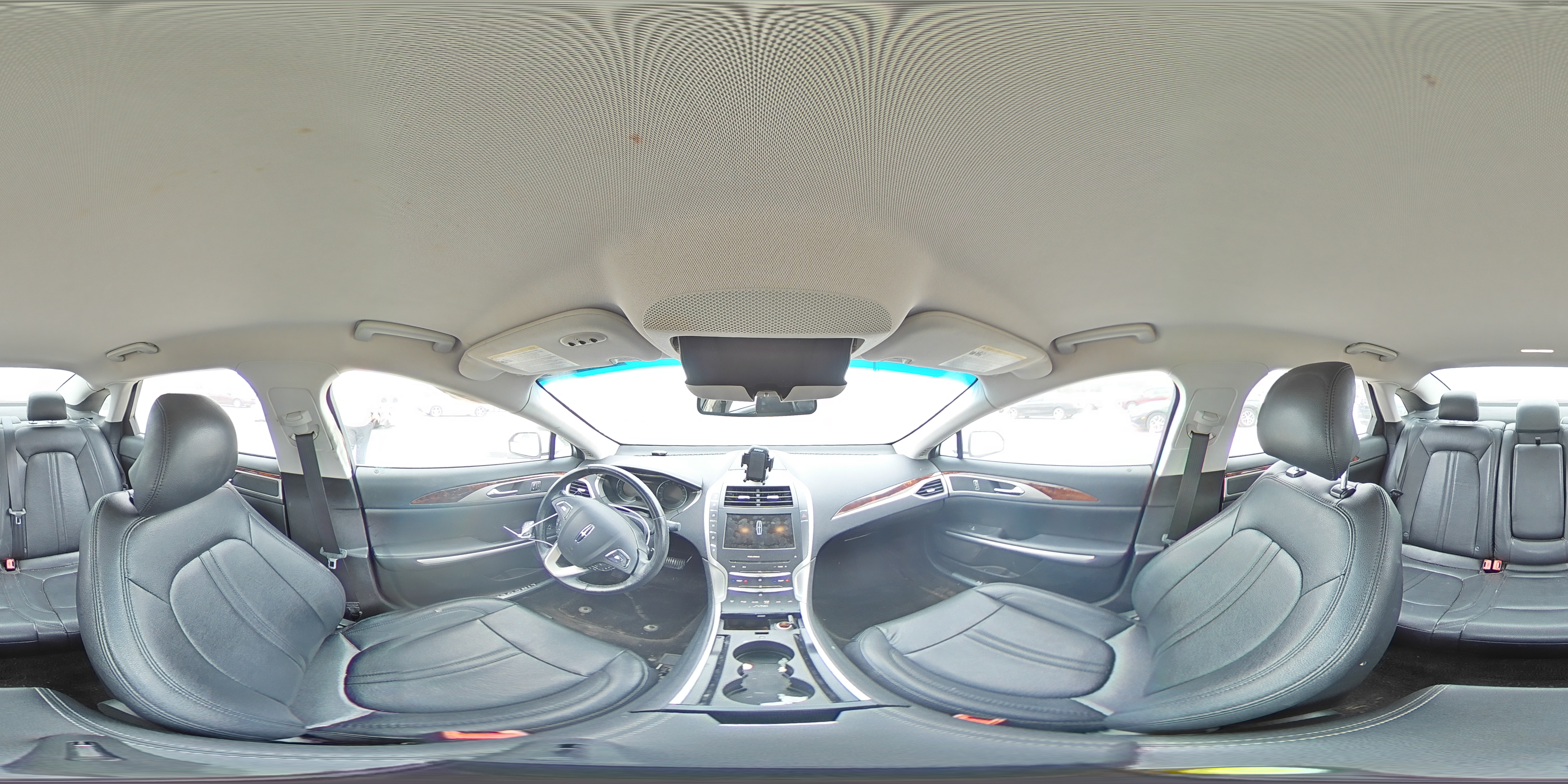2015 Lincoln MKZ - Image 12