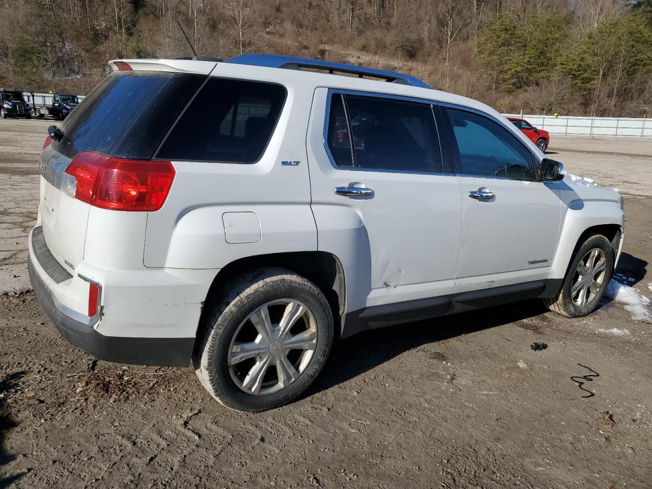 2017 GMC Terrain - Image 3