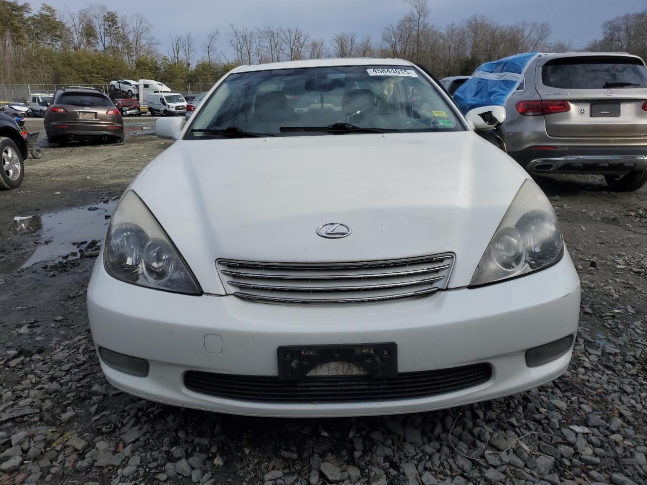 2004 Lexus ES - Image 5