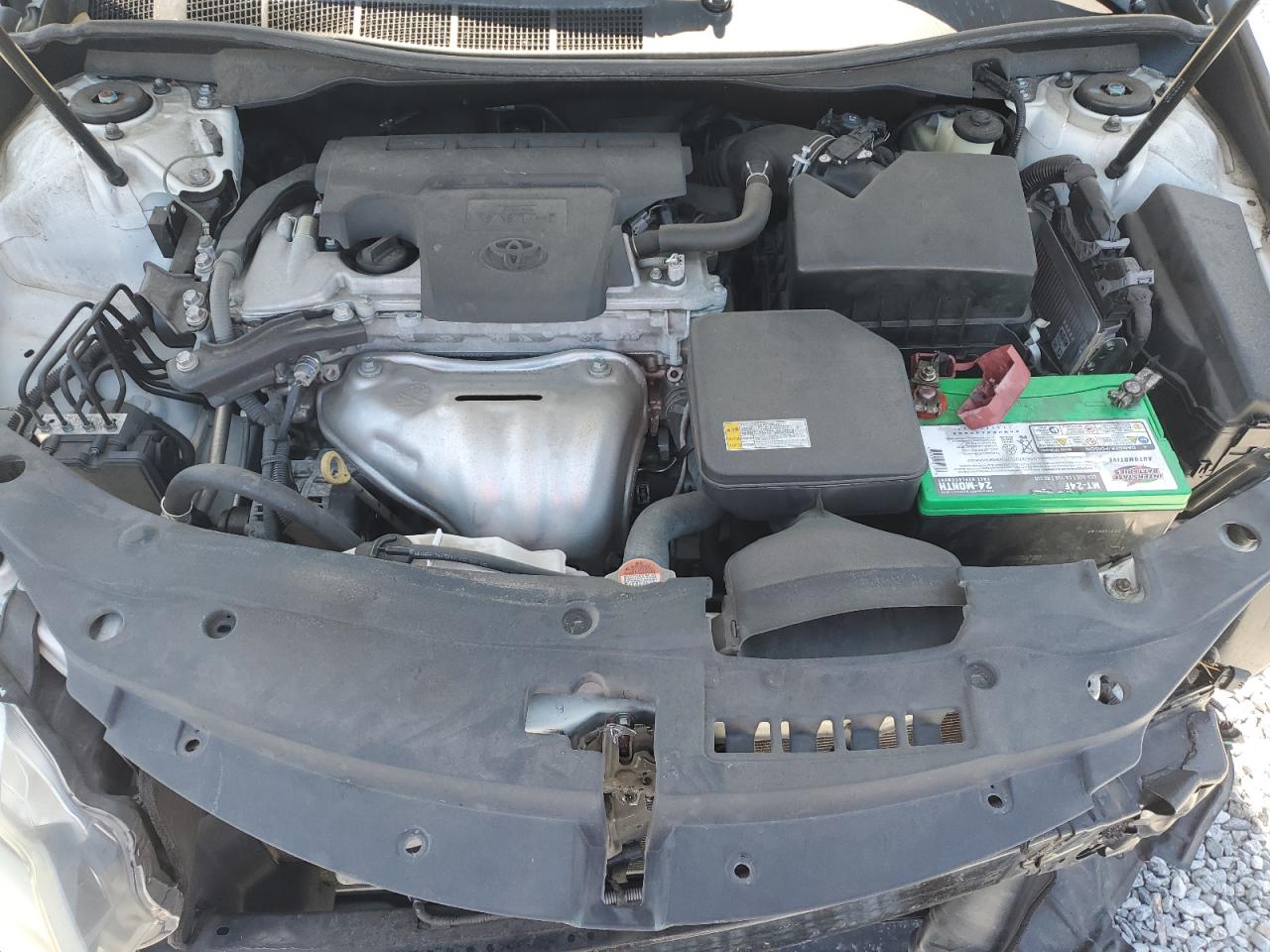 2016 Toyota Camry - Image 11