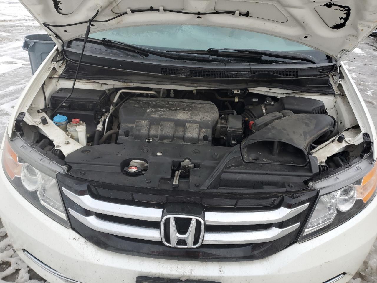 2014 Honda Odyssey - Image 14