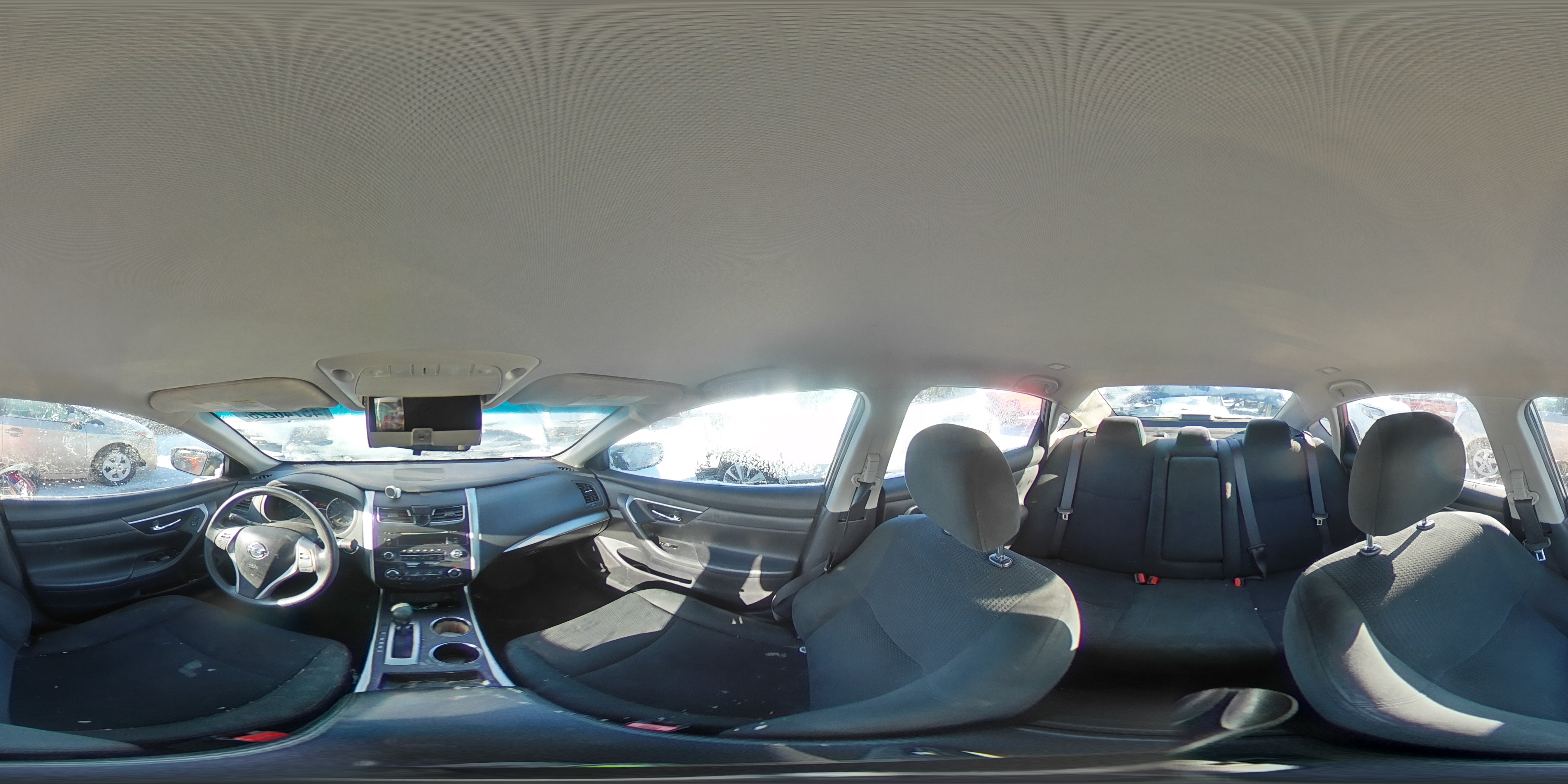 2015 Nissan Altima - Image 12