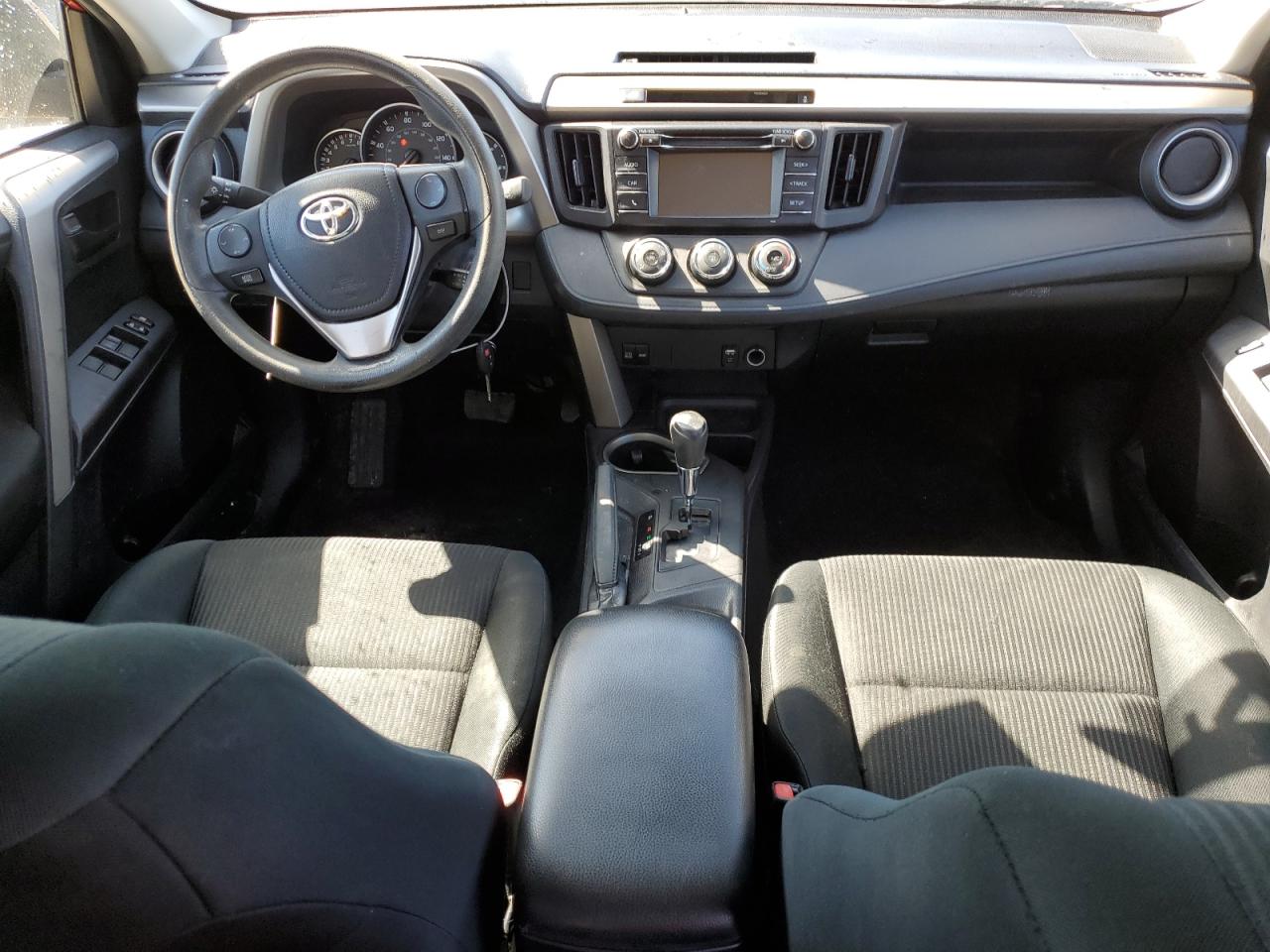 2016 Toyota RAV 4 - Image 8