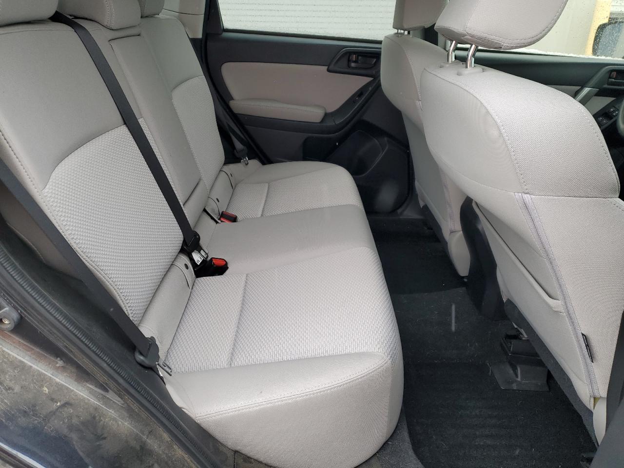 2016 Subaru Forester - Image 10