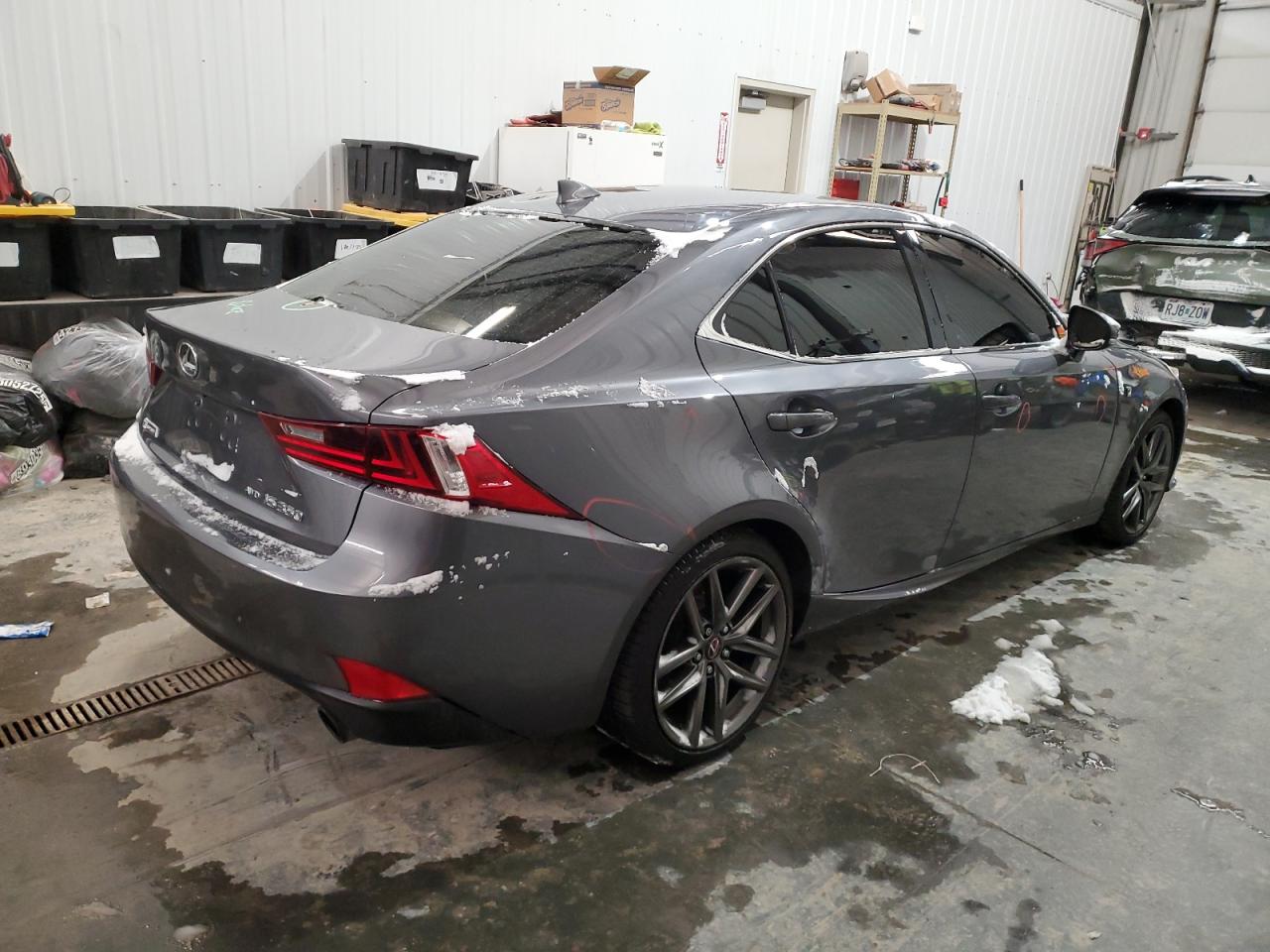 2014 Lexus IS - Image 3
