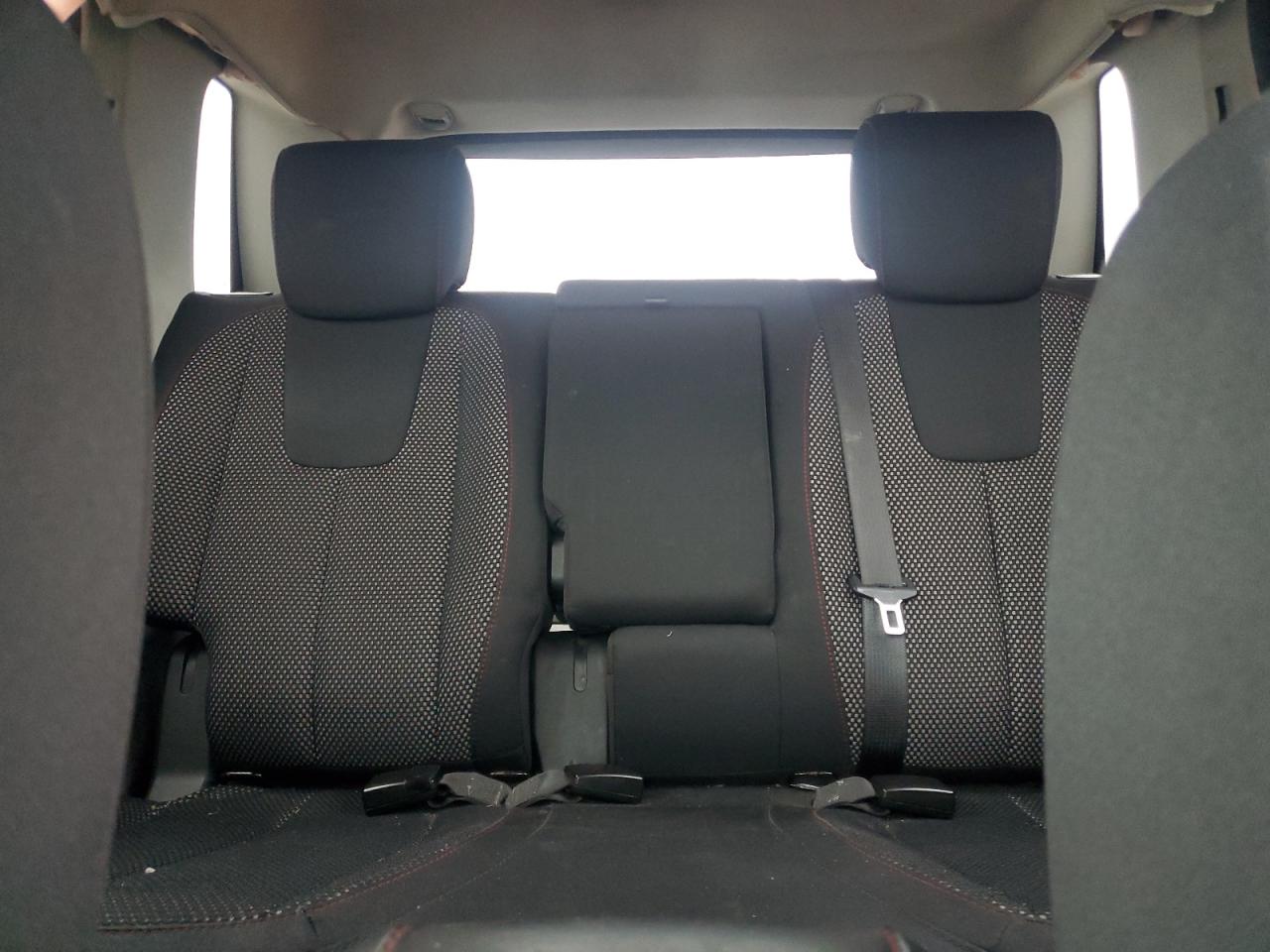2011 GMC Terrain - Image 10