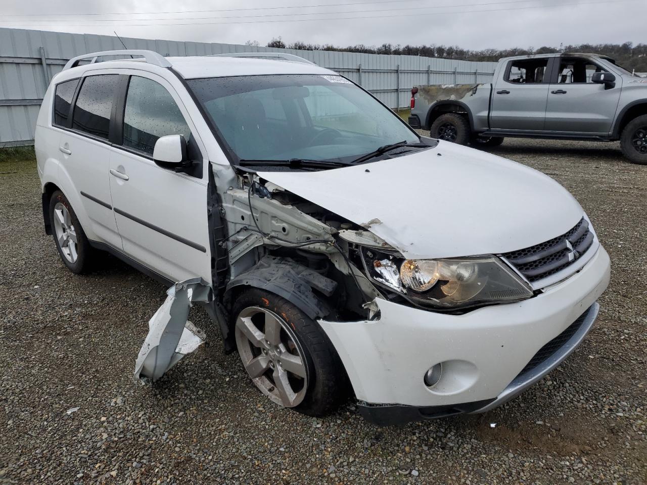 2008 Mitsubishi Outlander - Image 4