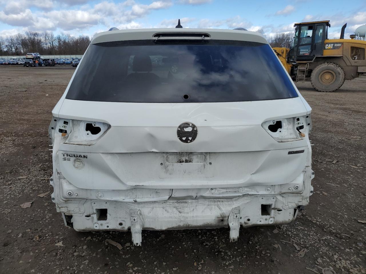 2021 Volkswagen Tiguan - Image 6