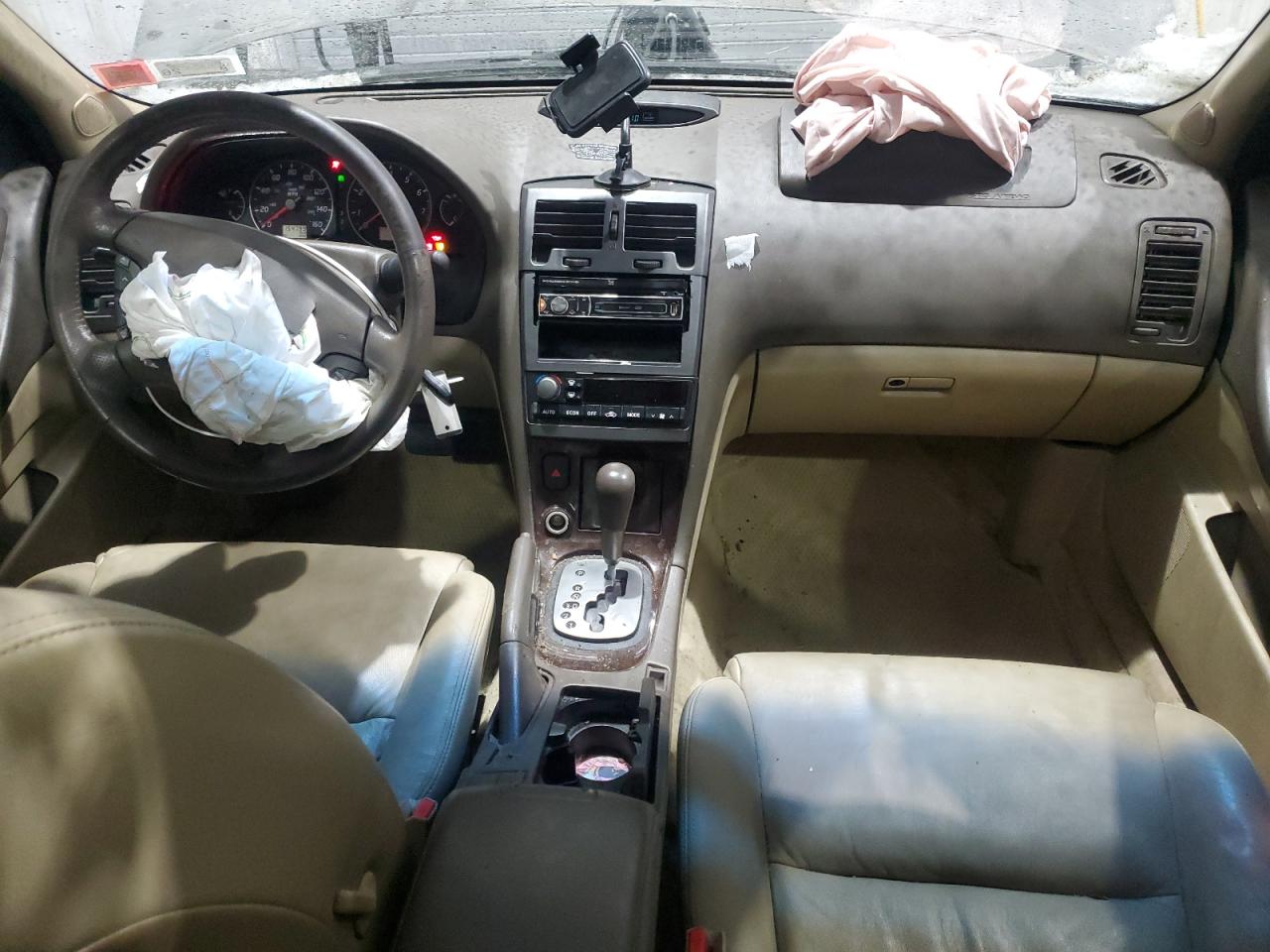 2002 Nissan Maxima - Image 8