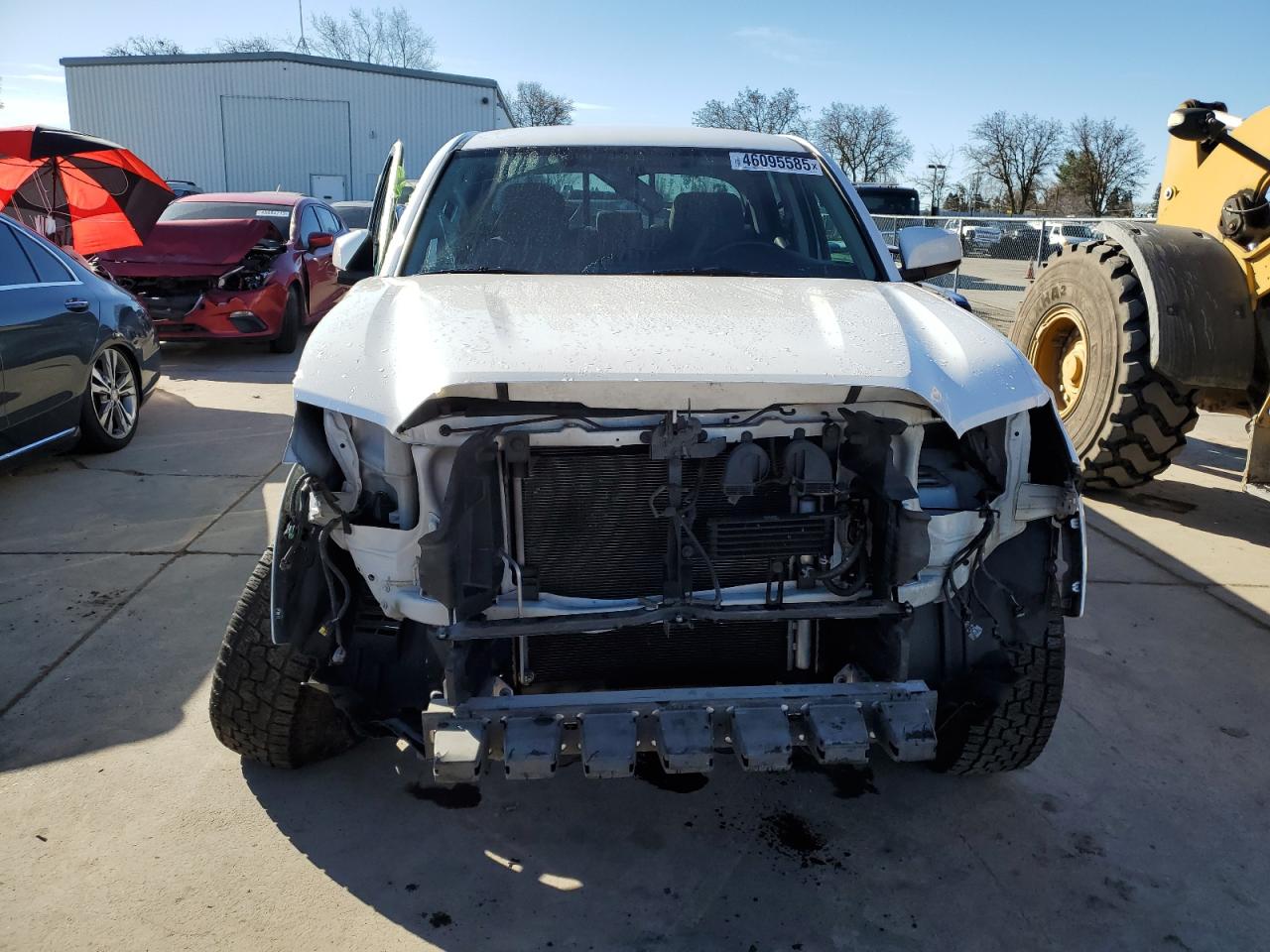 2016 Toyota Tacoma - Image 5