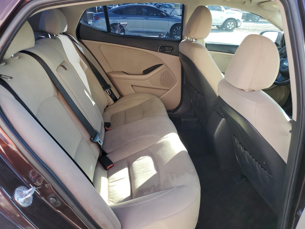 2015 Kia Optima - Image 10