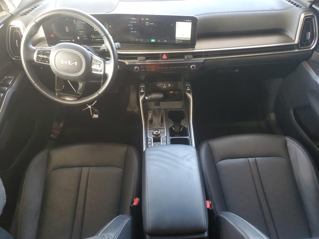 2024 Kia Sorento - Image 8