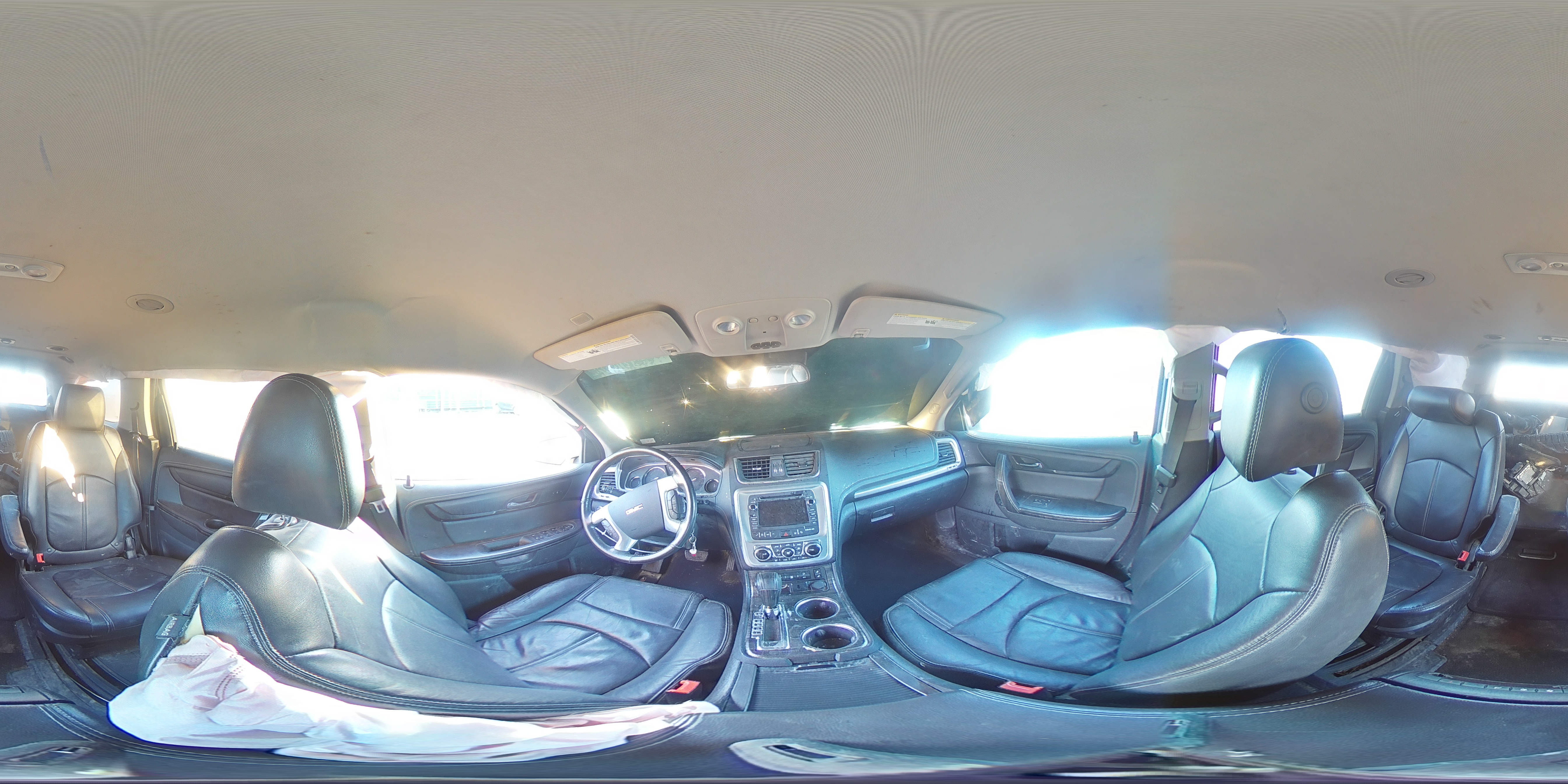 2017 GMC Acadia - Image 16