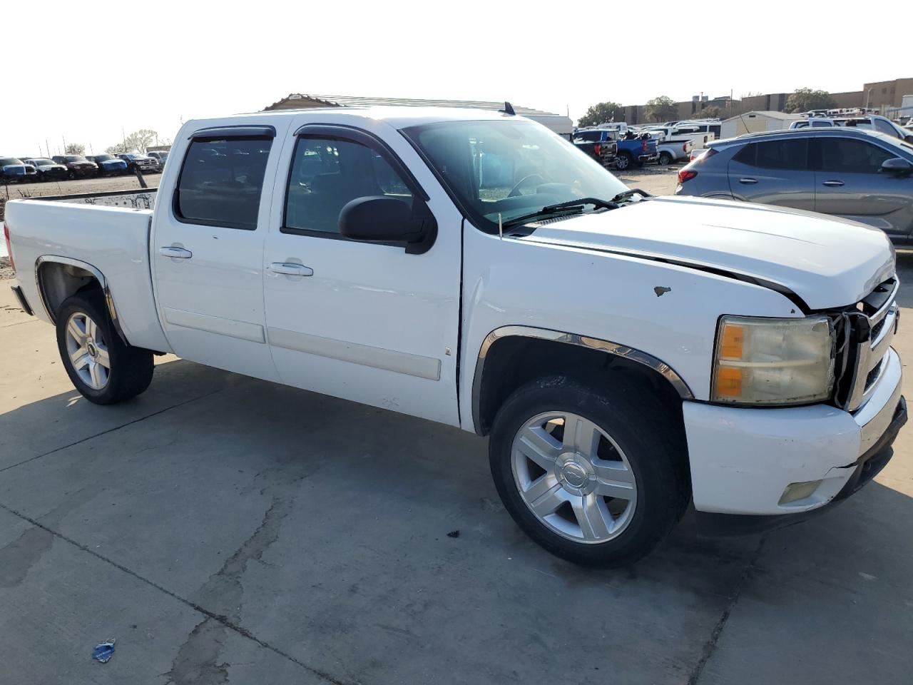 2008 Chevrolet Silverado - Image 4