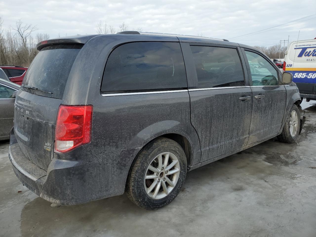 2019 Dodge Caravan - Image 3