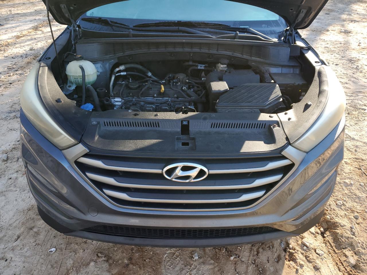 2016 Hyundai Tucson - Image 13