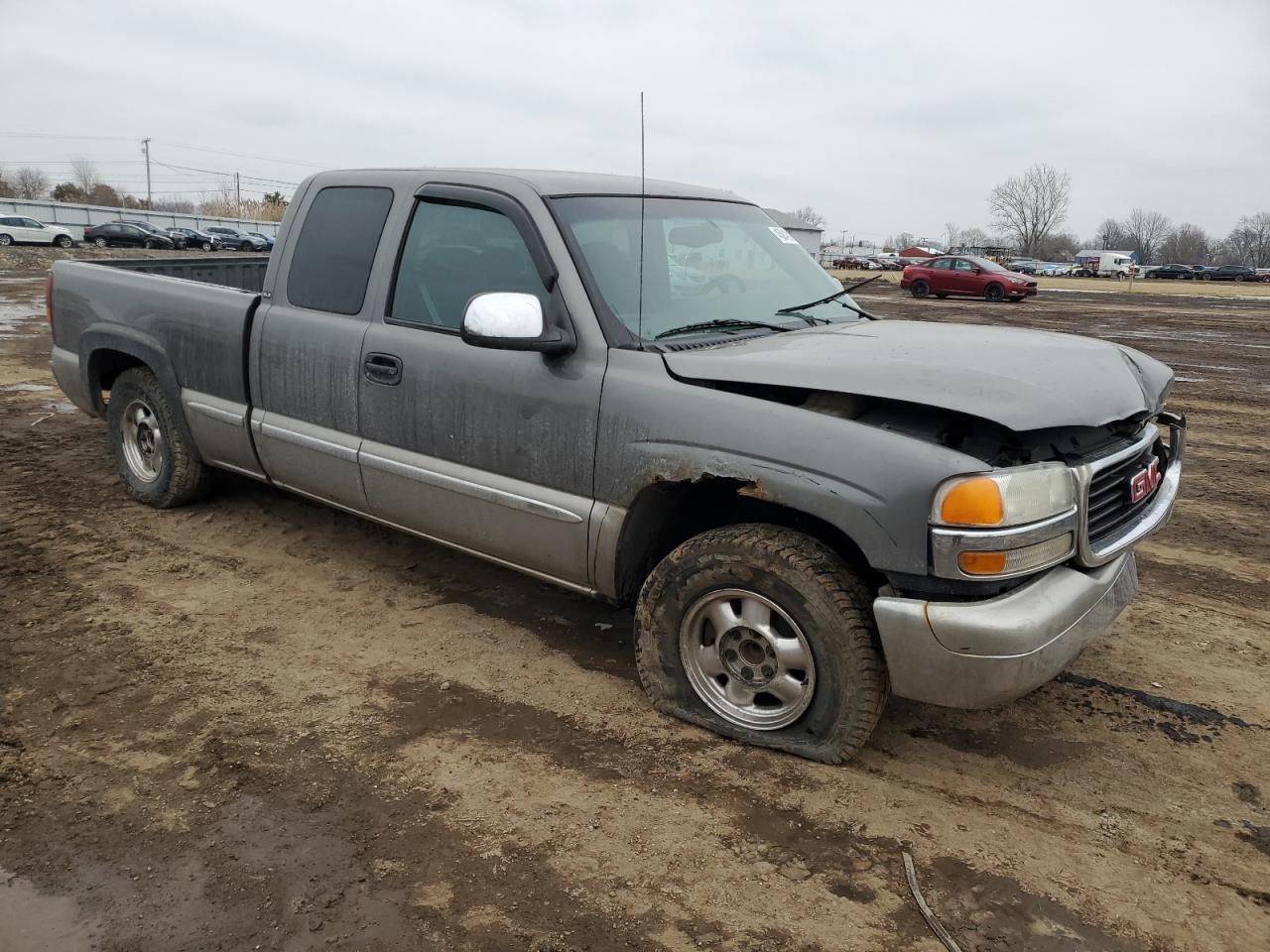 2000 GMC Sierra - Image 4