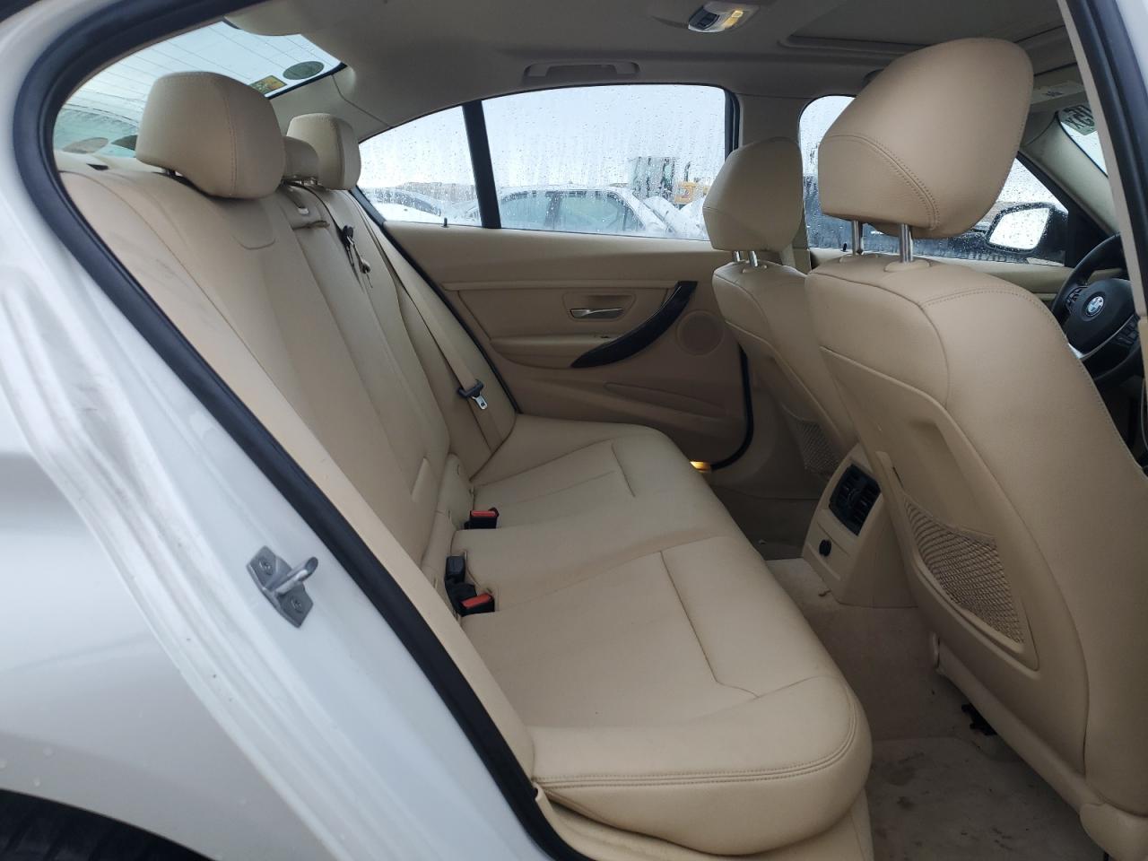 2014 BMW 3er - Image 10