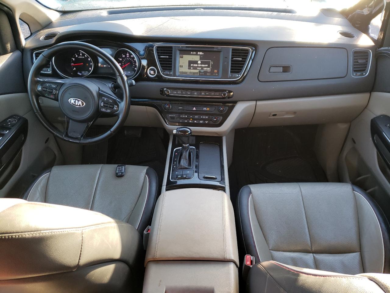 2015 Kia Sedona - Image 8