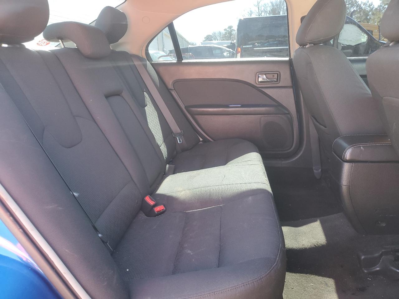 2011 Ford Fusion - Image 10