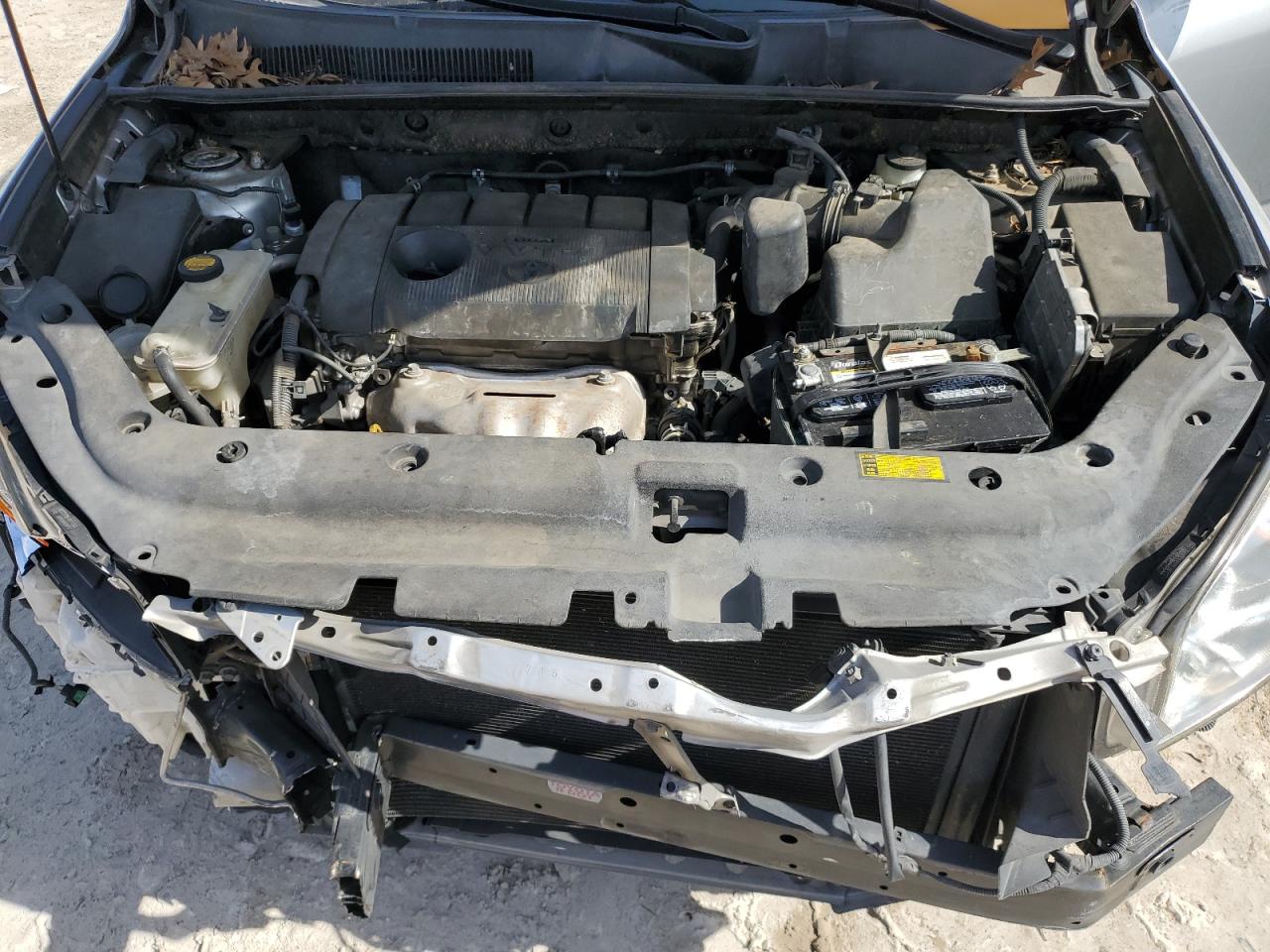 2012 Toyota RAV 4 - Image 12