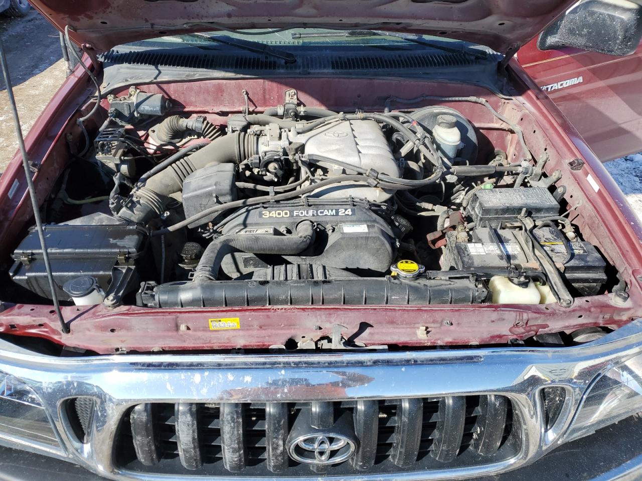 2004 Toyota Tacoma - Image 12