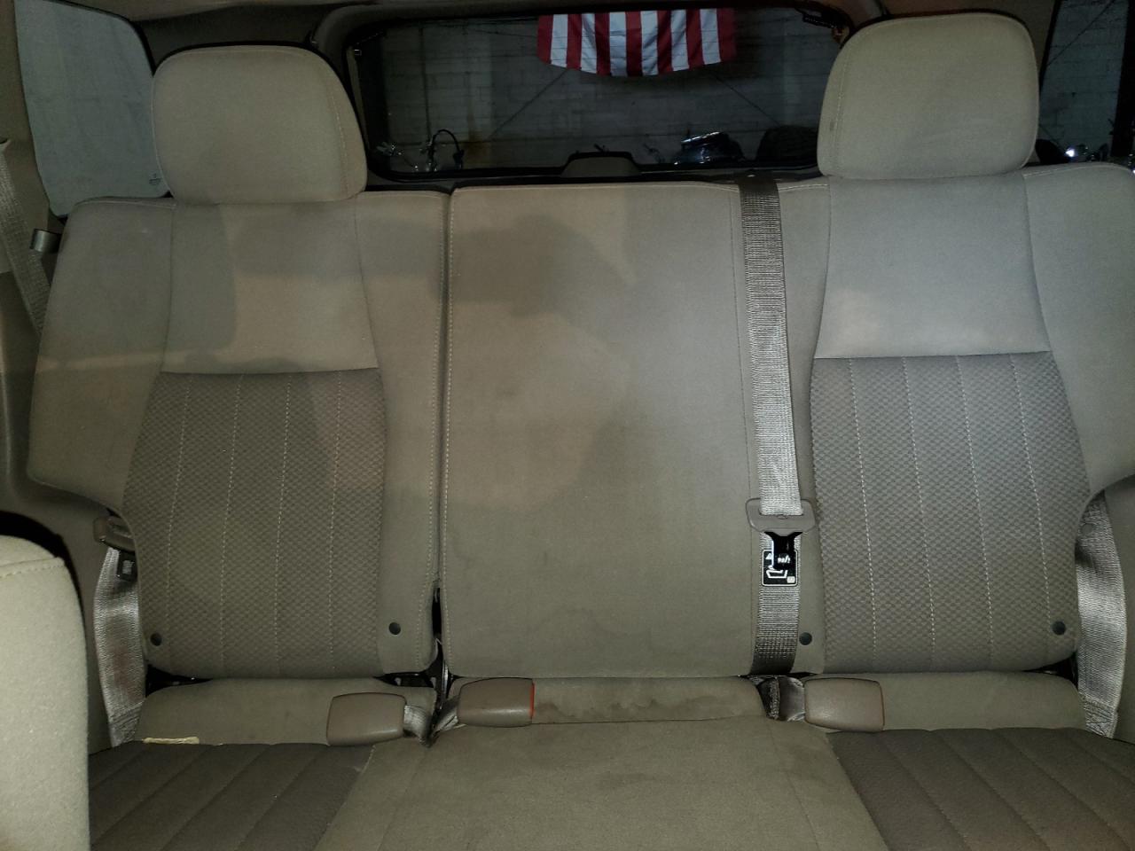 2006 Jeep Grand Cherokee - Image 10