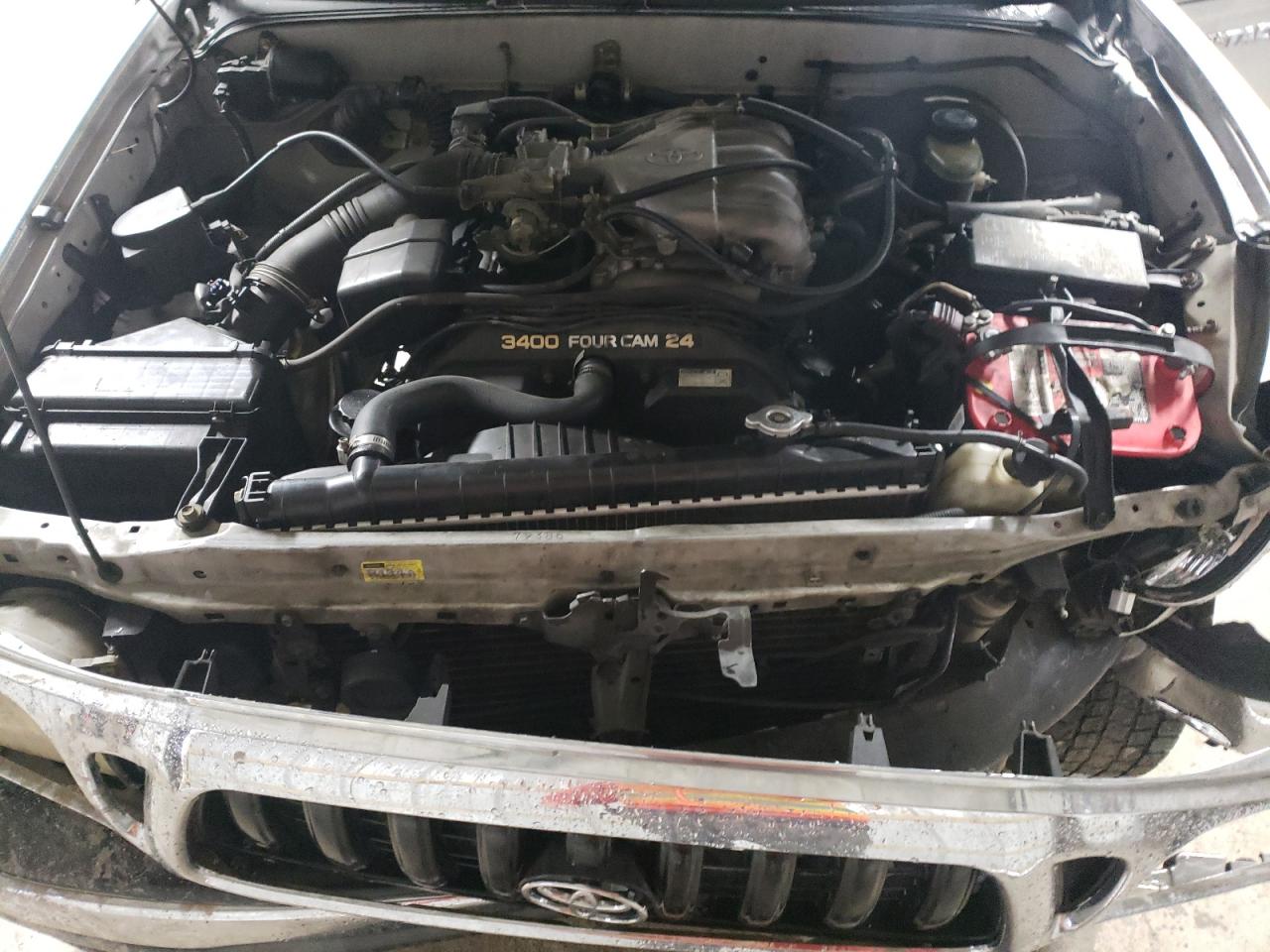 2002 Toyota Tacoma - Image 12