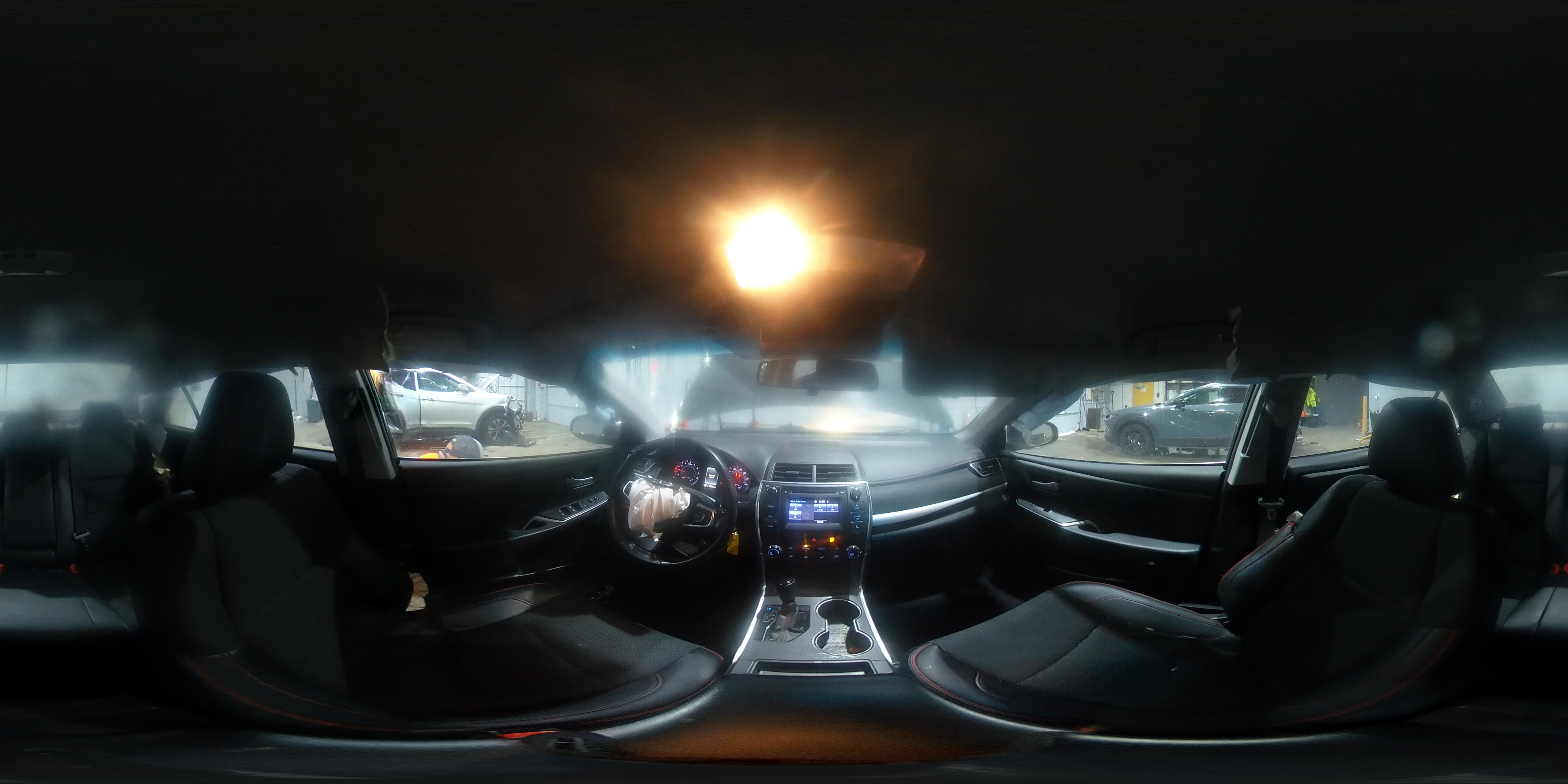 2016 Toyota Camry - Image 12