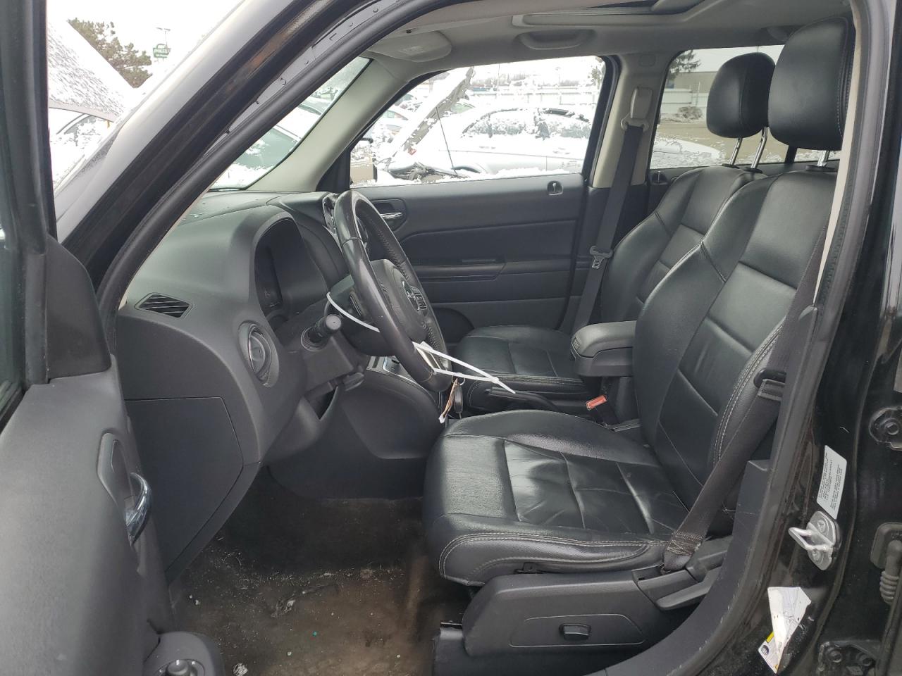 2015 Jeep Liberty (Patriot) - Image 7