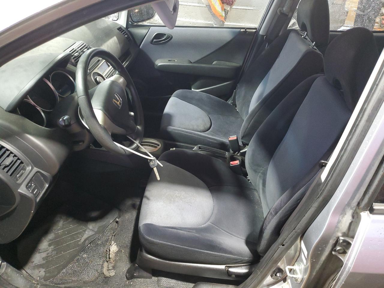 2008 Honda Fit - Image 7